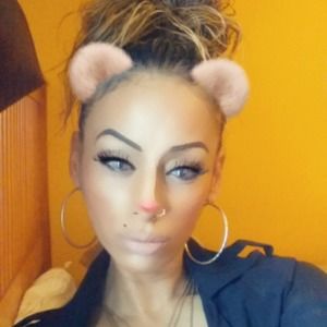 Meet your Posher, Natasha